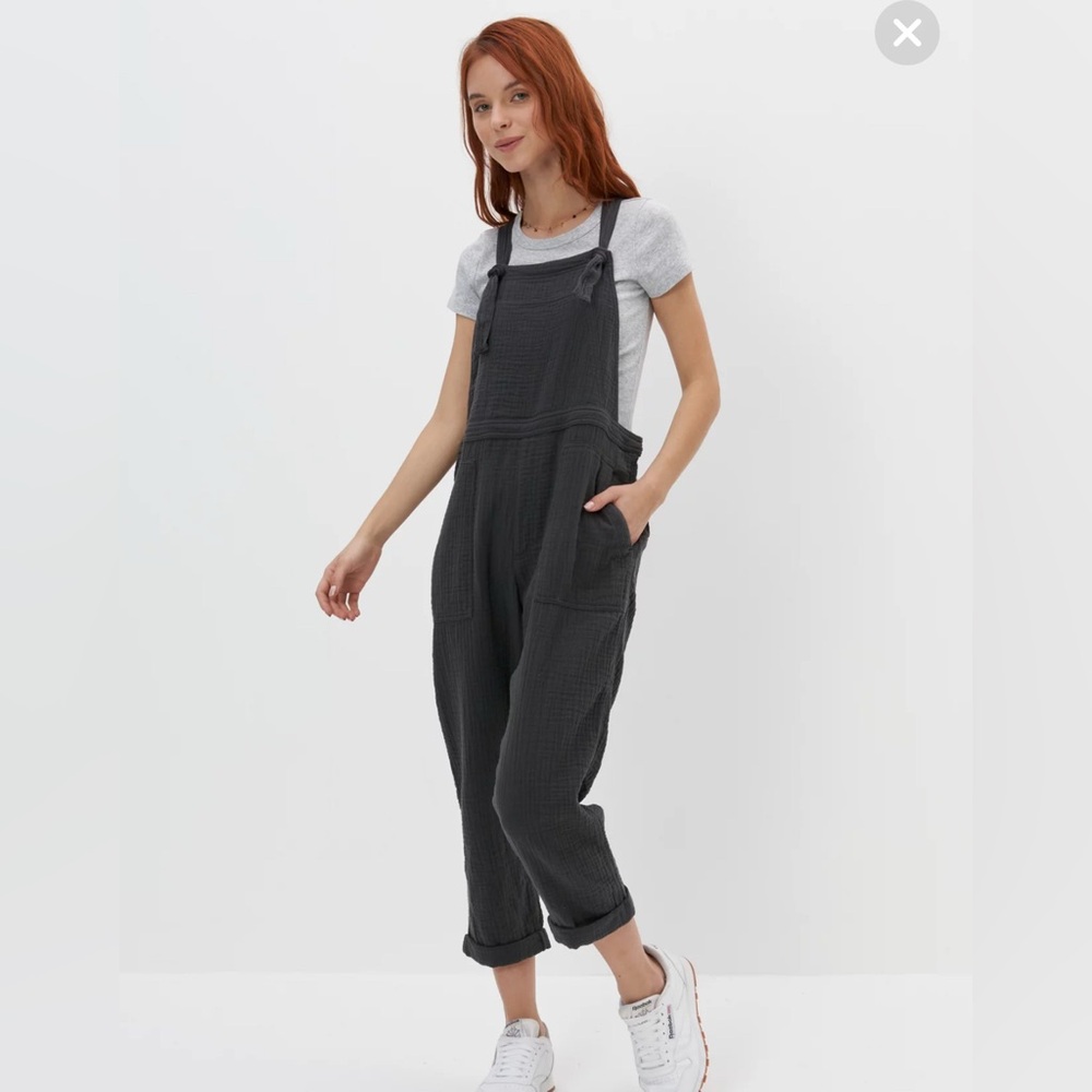 Aerie Lightweight Rolled Leg Overalls - Picture 3 of 12